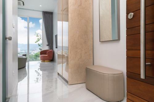 Villa Skyline Patong New Modern Seaview+gym+sauna+pool Villa