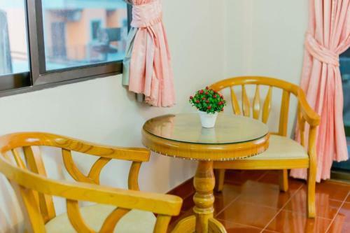 Hostal Pichnaree Guest House