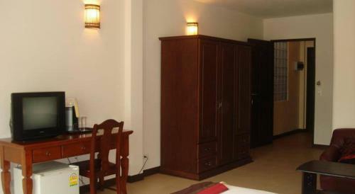 Hostal Tropicoza Guest House