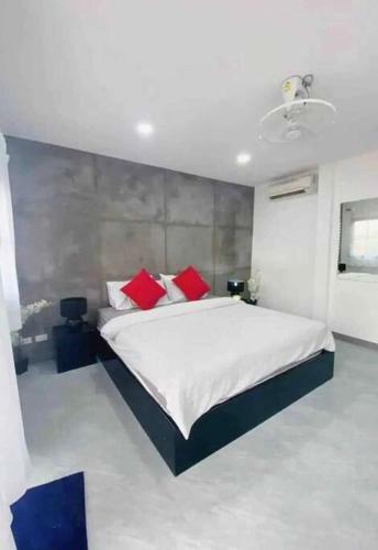 Charming 3 Bedroom, 3 Bathroom Villa With Private Pool