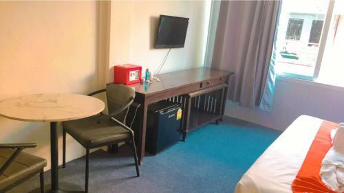 Lpk Hotel