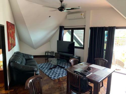 Apartamento Beverly Hills Villa Patong