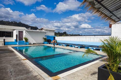 Hotel Baya Phuket
