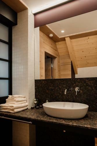 Living & Relax Resorts