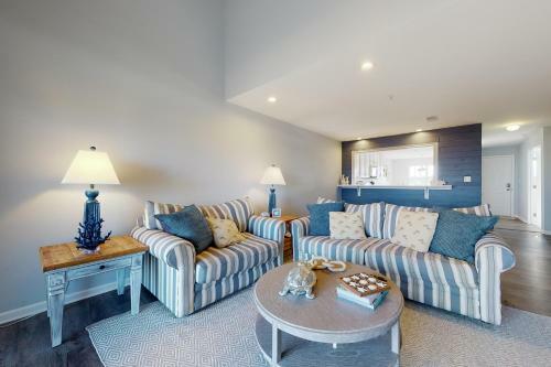 Bethany Bay --- 4306 Pettinaro