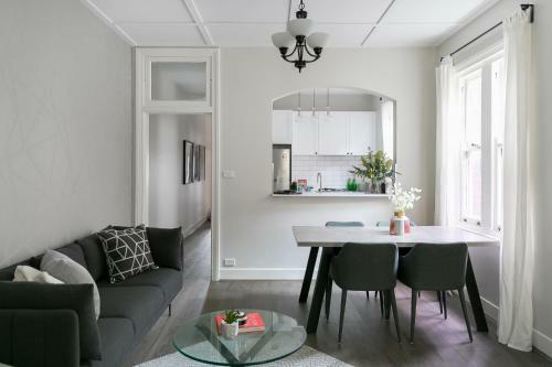 Apartamento Walk Everywhere In The City From A Historic Home