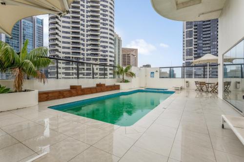 Modern Apartment With Parking, Great Cbd Location