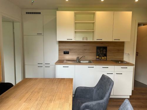 Seaways Apartments