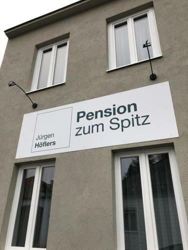 Hostal Pension Zum Spitz