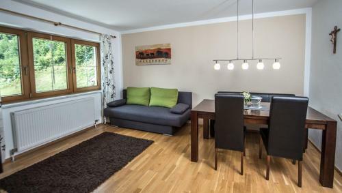 Alpsapart Regina