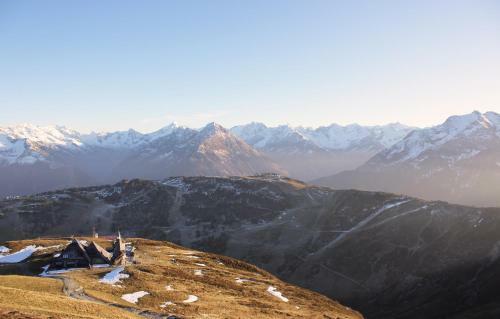 Hotel Schneekarh�tte Im Sommer
