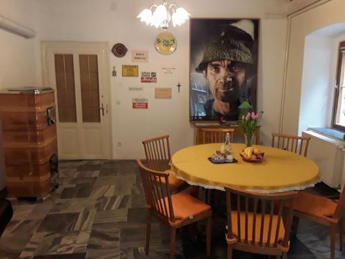 Hostal Haus Zum Prater