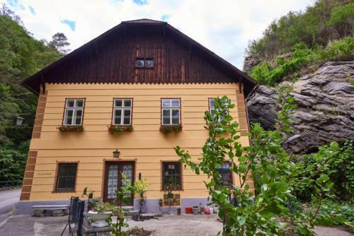 Hostal Haus Zum Prater
