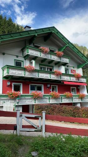 Hostal Molltaler Appartements