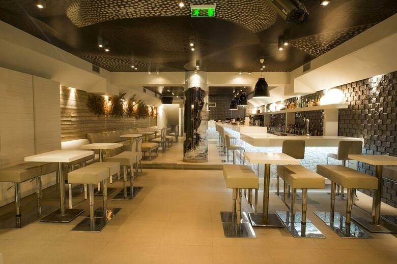 Bourtzi Boutique Hotel