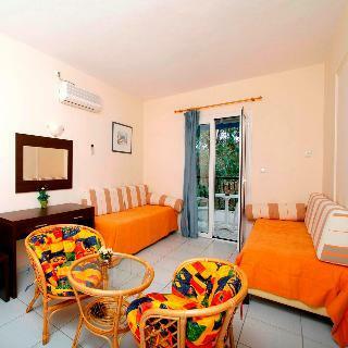 Hotel Emy