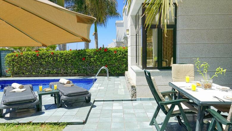 Sunshine Villas