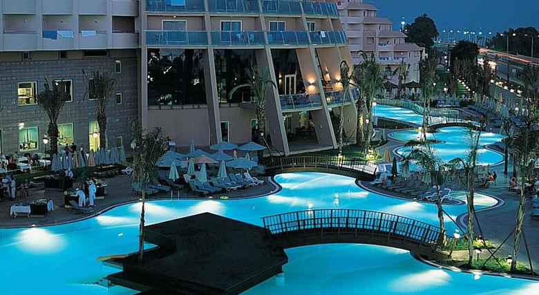 Hotel Long Beach Resort