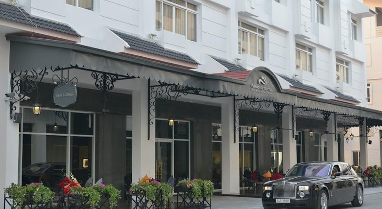 Paradise Suites Hotel