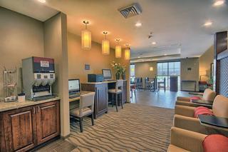 Hotel Comfort Suites Marietta