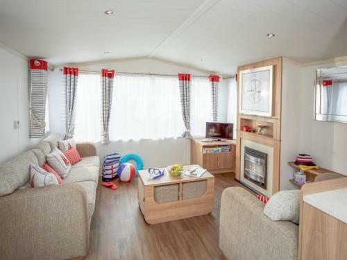 Villa Sandy Bay 2