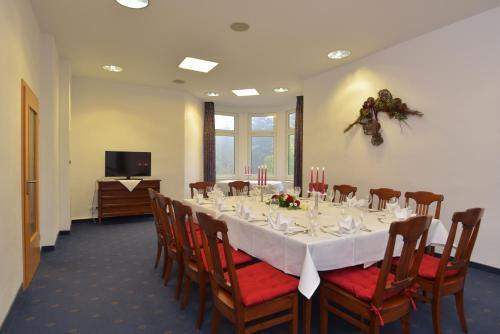 Hotel Am Wald - Garni -