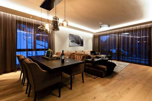 Exklusives Alpine Apartment Mit Kamin