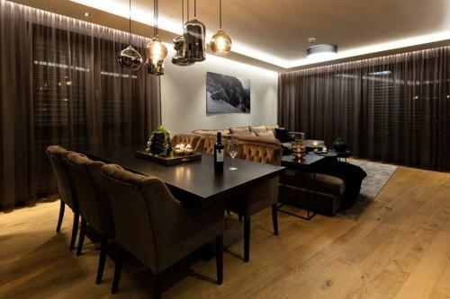 Exklusives Alpine Apartment Mit Kamin