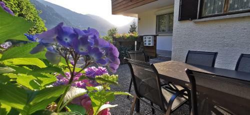 Apartamento Haus Tisch