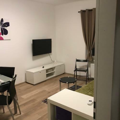 Lg Charming Apartment