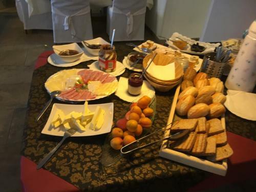 Hostal Seerestaurant & Suiten Hayat
