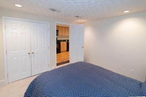 Apartamento Cathedral Charmer--2 Br English Basement, With Garden Access