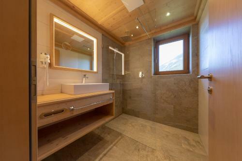Posada Gasthof Tannen - Alm