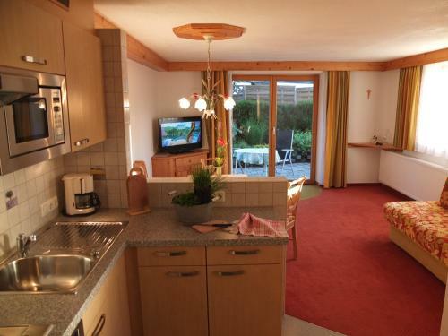 Hostal Wanderpension - Garni Rief - Adults Only