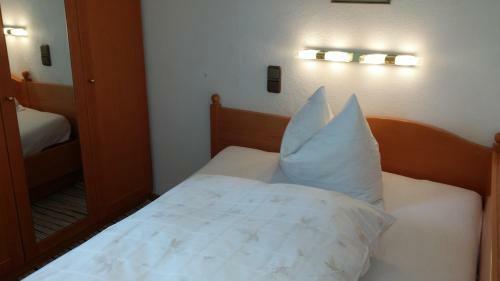 Bed & Breakfast Kreuzhof Seefeld