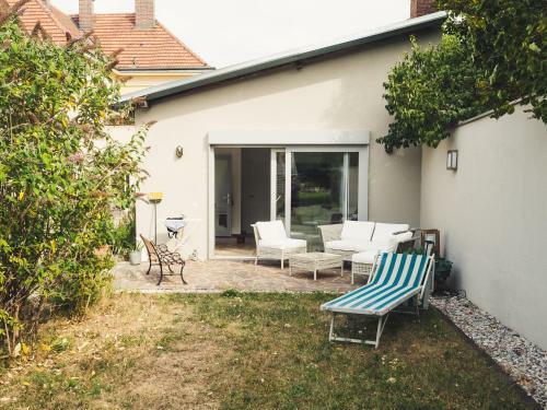 Apartamento Studio Am Schwimmteich Mitten Im Gr�nen