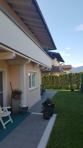 Apart Schiestl