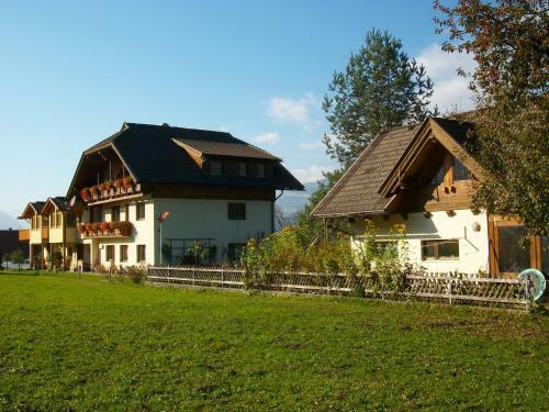 Apartamento Ferienwohnungen Pernull