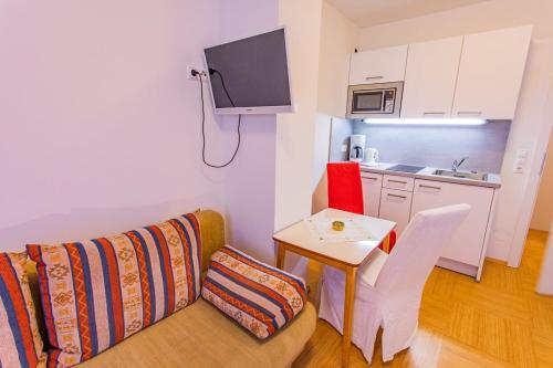 Hostal Landhaus Tritscher