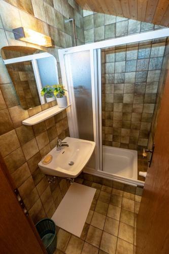 Hostal Chalet Janer