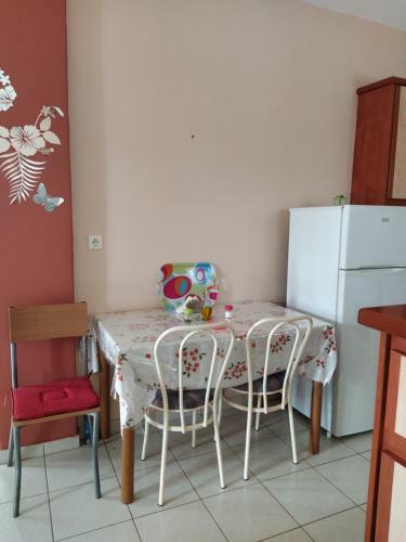 Apartamento Loutro House