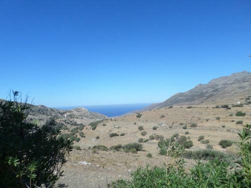 House With Sea And Mountain Views