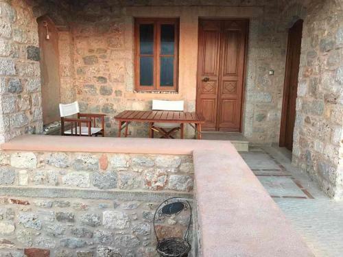 Grande Grotta House