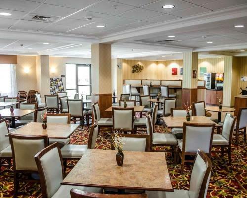 Hotel Comfort Suites Hummelstown