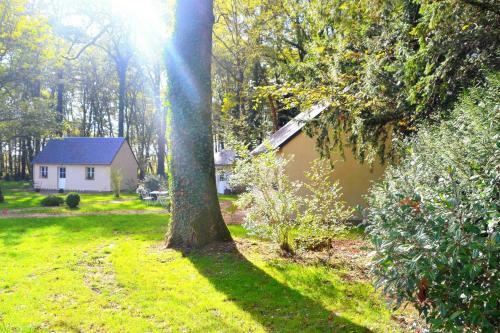 Hotel H�tel Les Grands Ch�nes