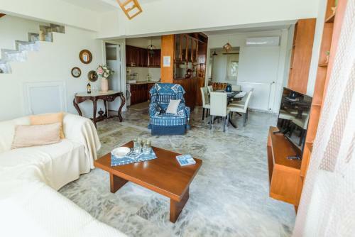 Villa Akadimia Luxury Apartment