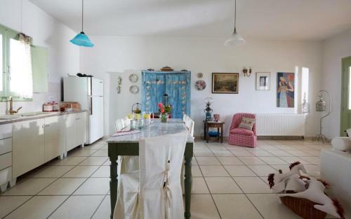 Flower And Crafts - Eco Farm House