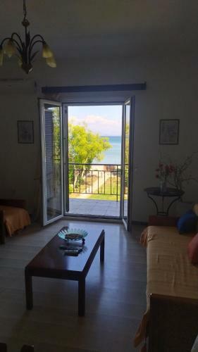 Moraitika Apartment