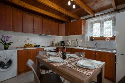Apartamento Pagonas Traditional House
