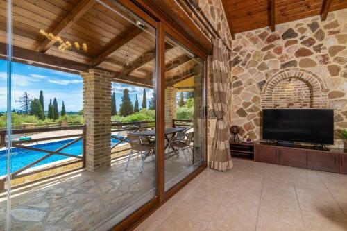 Villa La Isla With Private Pool